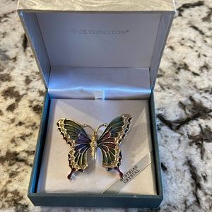 Worthington Australian Crystals in beautiful butterfly. New!